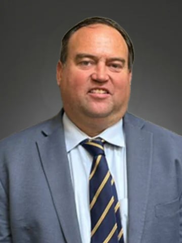 Headshot of Ryan Griffith